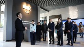 百乐博集团金海丰先生做外商企业做解说决